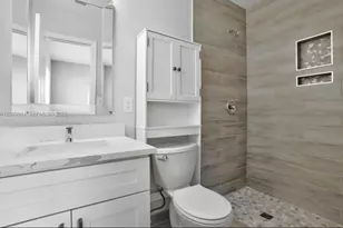 2550 N Dixie Hwy, Boca Raton, FL 33431 - Photo 10