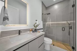 1055 Embers Pkwy W, Cape Coral, FL 33993 - Photo 28