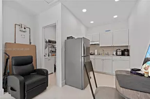 3921 SW 124th Ct, Miami, FL 33175 - Photo 16