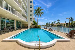 9500 W Bay Harbor Dr, Bay Harbor Islands, FL 33154 - Photo 12
