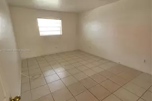 1370 NE 119th St, Miami, FL 33161 - Photo 18