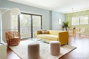 568 NE 66th St, Miami, FL 33138 - Photo 2