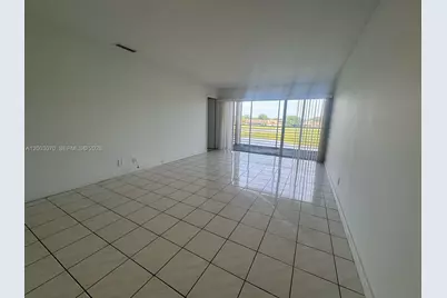 7410 Woodmont Ter #204, Tamarac, FL 33321 - Photo 4