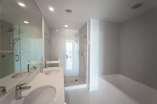 501 NE 31st St, Miami, FL 33137 - Photo 14