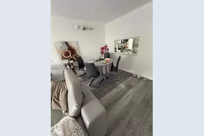9350 Fontainebleau Blvd #413, Miami, FL 33172 - Photo 6