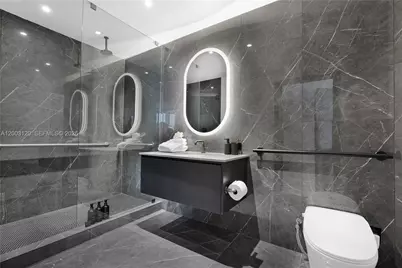 20 NE 11th St #4006, Miami, FL 33132 - Photo 16