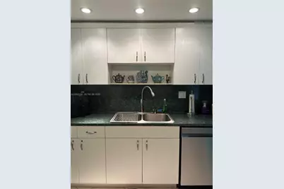 8335 SW 72nd Ave #212D, Miami, FL 33143 - Photo 16