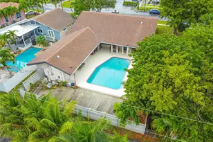 614 NE 3rd St, Dania Beach, FL 33004 - Photo 14