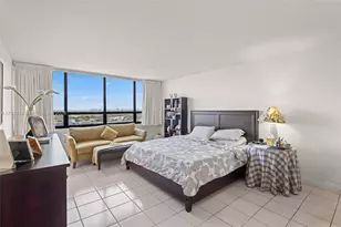 11113 Biscayne Blvd, Miami, FL 33181 - Photo 10
