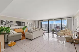 11113 Biscayne Blvd, Miami, FL 33181 - Photo 2