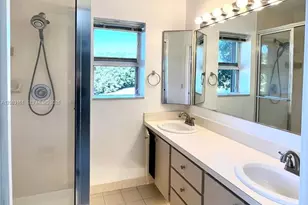 3901 Medford Ct, Boynton Beach, FL 33436 - Photo 30