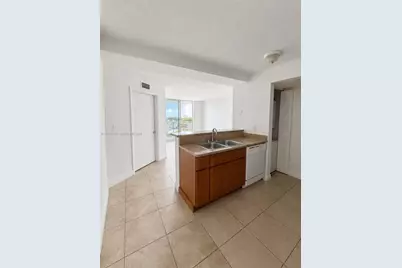 219 NW 12th Ave #709, Miami, FL 33128 - Photo 4