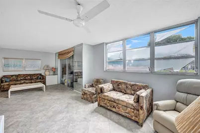 811 S Hollybrook Dr #207, Pembroke Pines, FL 33025 - Photo 20