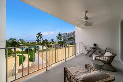 881 Ocean Dr #3E, Key Biscayne, FL 33149 - Photo 2
