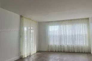 2312 S Cypress Bend Dr, Pompano Beach, FL 33069 - Photo 6