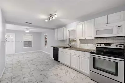[Address not provided], Oakland Park, FL 33334 - Photo 6
