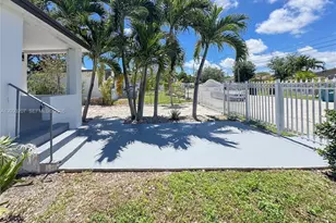 7135 NW 16th Ave, Miami, FL 33147 - Photo 2