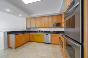 3201 NE 183rd St, Aventura, FL 33160 - Photo 22