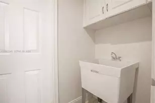 777 Tanglewood Cir, Weston, FL 33327 - Photo 24
