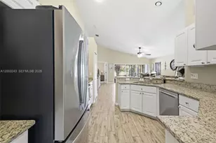 4519 White Bay Cir, Other City - In The State Of Florida, FL 33545 - Photo 10