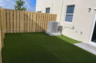 2679 SE 25th Ter, Homestead, FL 33035 - Photo 8