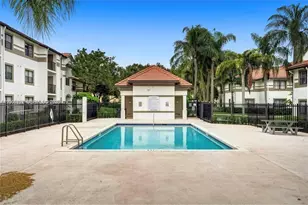 620 S Park Rd, Hollywood, FL 33021 - Photo 8
