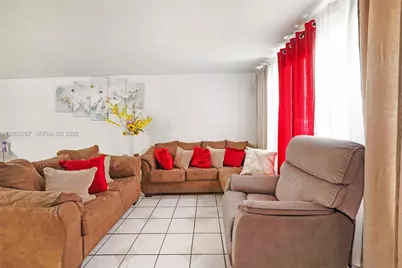 18804 NW 46th Ave, Miami Gardens, FL 33055 - Photo 2