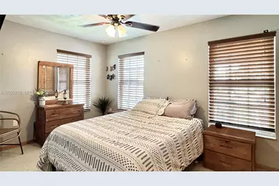 14638 SW 128th Ct Rd, Miami, FL 33186 - Photo 10