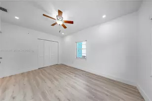 2464 SW 22nd St, Miami, FL 33145 - Photo 12