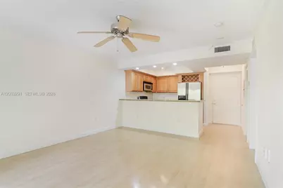 150 NE 15th Ave #235, Fort Lauderdale, FL 33301 - Photo 8