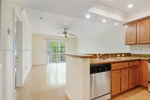 150 NE 15th Ave, Fort Lauderdale, FL 33301 - Photo 4
