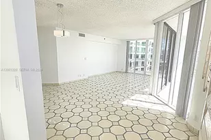20185 E Country Club Dr, Aventura, FL 33180 - Photo 12