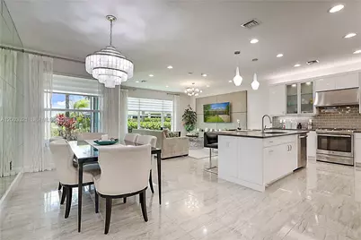 10736 SW Matisse Ln, Port Saint Lucie, FL 34987 - Photo 10