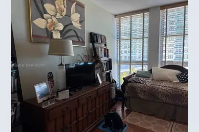 5055 Collins Ave #4C, Miami Beach, FL 33140 - Photo 8