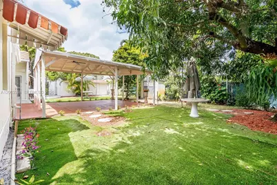 1879 SW 16th St, Miami, FL 33145 - Photo 10