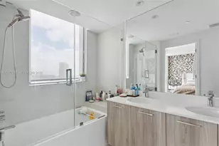 501 NE 31st St, Miami, FL 33137 - Photo 12