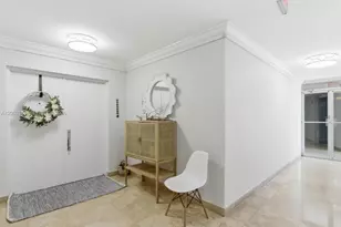 600 Grapetree Dr, Key Biscayne, FL 33149 - Photo 4