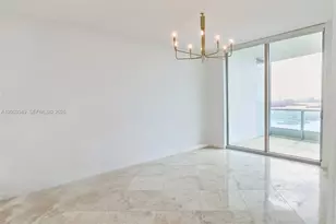 900 Biscayne Blvd, Miami, FL 33132 - Photo 8