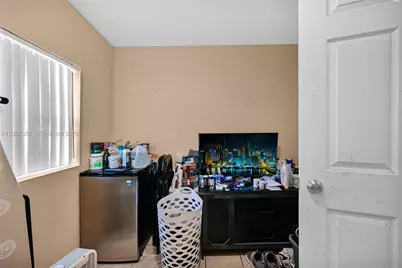 10601 SW 172nd St, Miami, FL 33157 - Photo 24