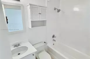 60 SW 13th St, Miami, FL 33130 - Photo 18