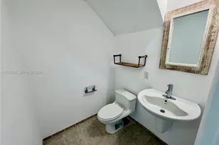 60 SW 13th St, Miami, FL 33130 - Photo 8