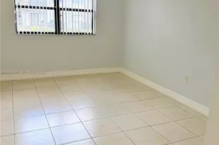 7200 NW 179th St, Hialeah, FL 33015 - Photo 10