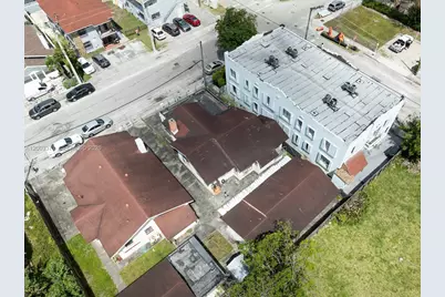 311 SW 10th Ave, Miami, FL 33130 - Photo 2