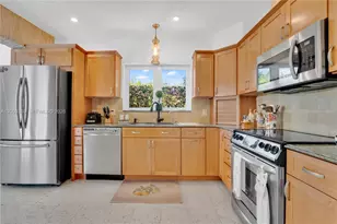1524 Siena Ave, Coral Gables, FL 33146 - Photo 8