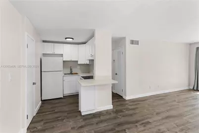 8701 SW 141st St #L8, Palmetto Bay, FL 33176 - Photo 8