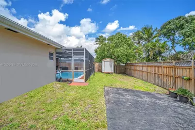 1911 N 53rd Ave, Hollywood, FL 33021 - Photo 60