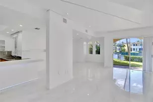 21032 NE 32nd Ave, Aventura, FL 33180 - Photo 6