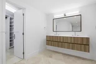 600 Grapetree Dr, Key Biscayne, FL 33149 - Photo 46