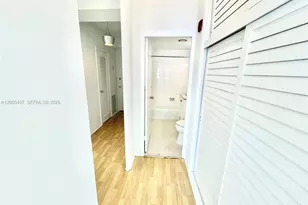 1430 Brickell Bay Dr, Miami, FL 33131 - Photo 12