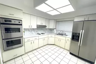 1556 San Benito Ave, Coral Gables, FL 33134 - Photo 6